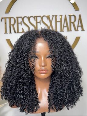 Tresses X Hara Kinky Curly 4a/4b V-part Wig